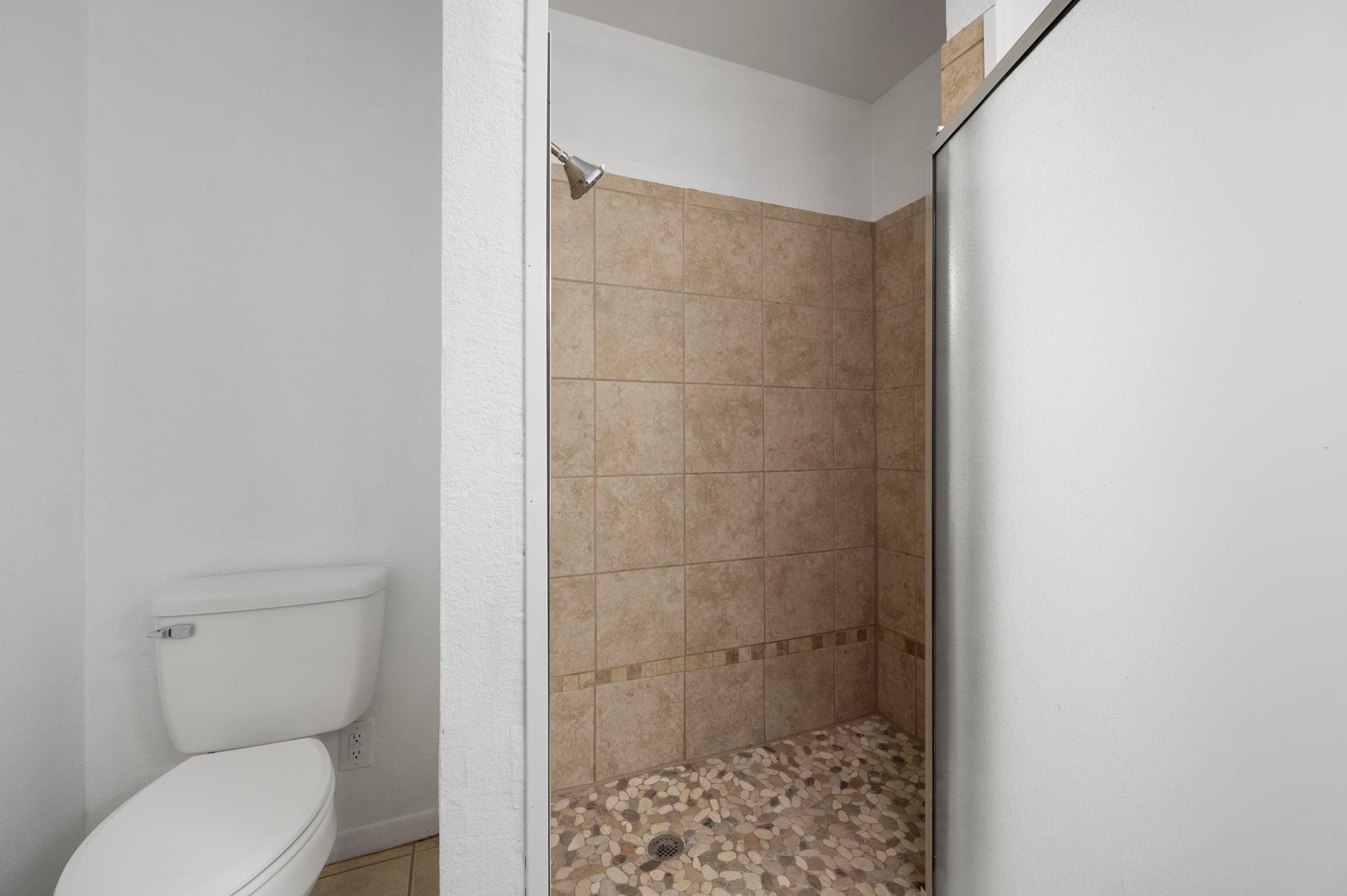 112 River Hills Dr Property Photo 20