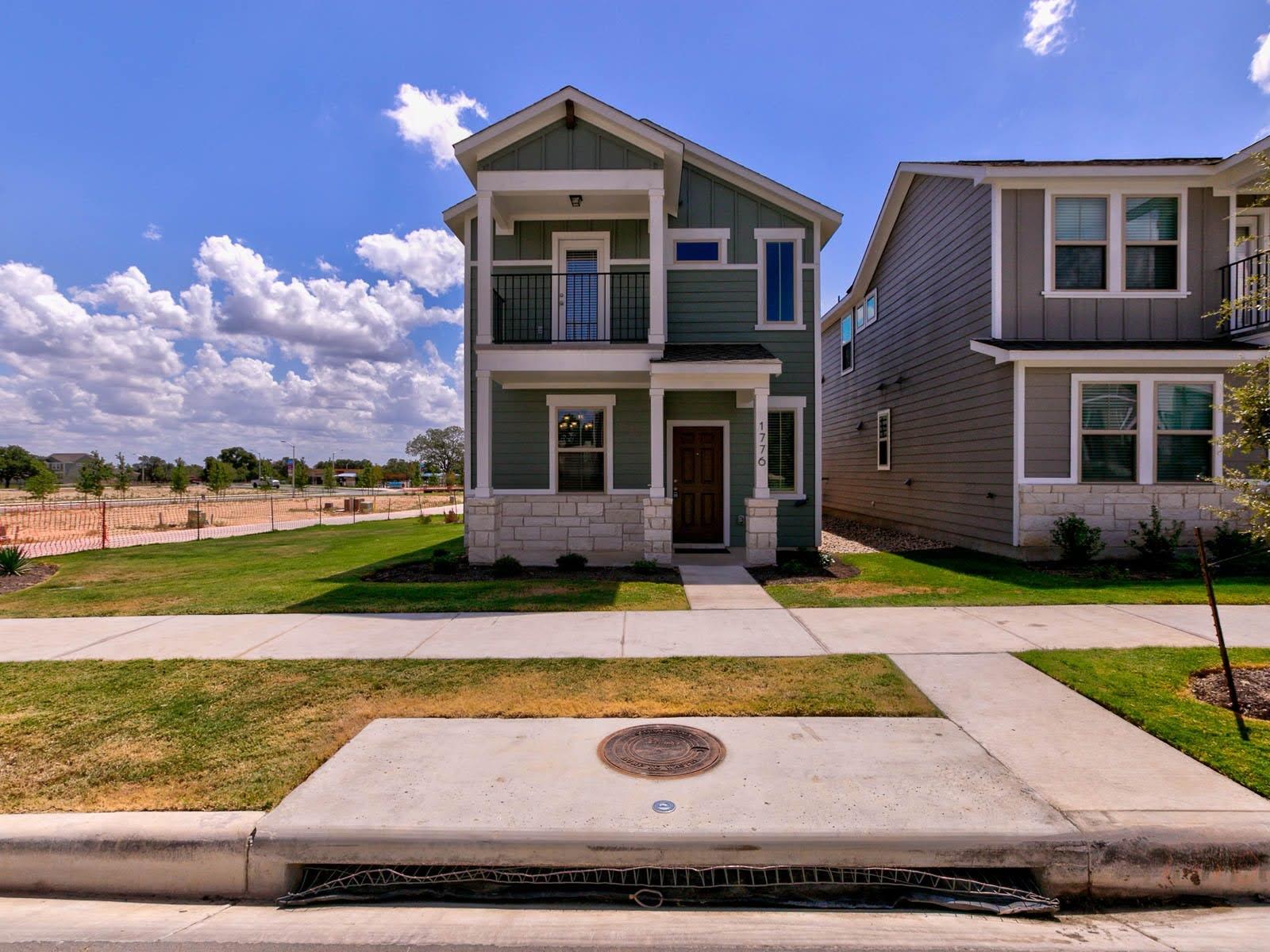 1776 Yaupon Grove Ln Property Photo 1