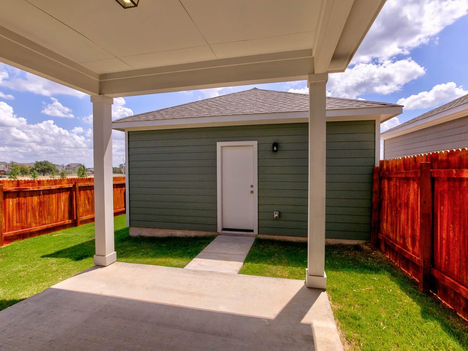 1776 Yaupon Grove Ln Property Photo 13