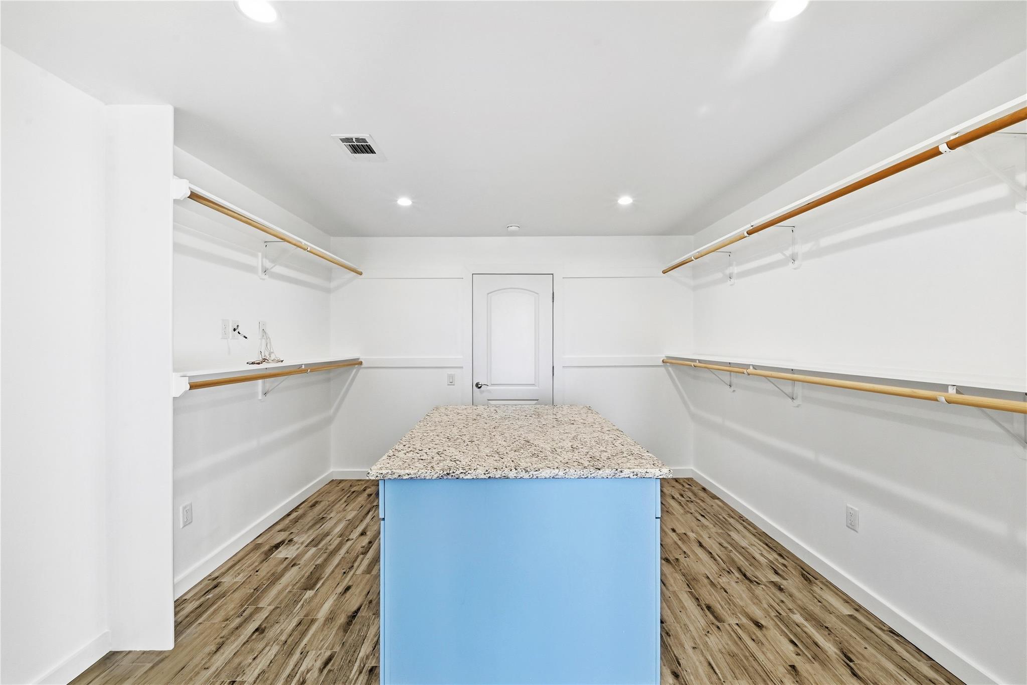120 Loopsy Ln Property Photo 14