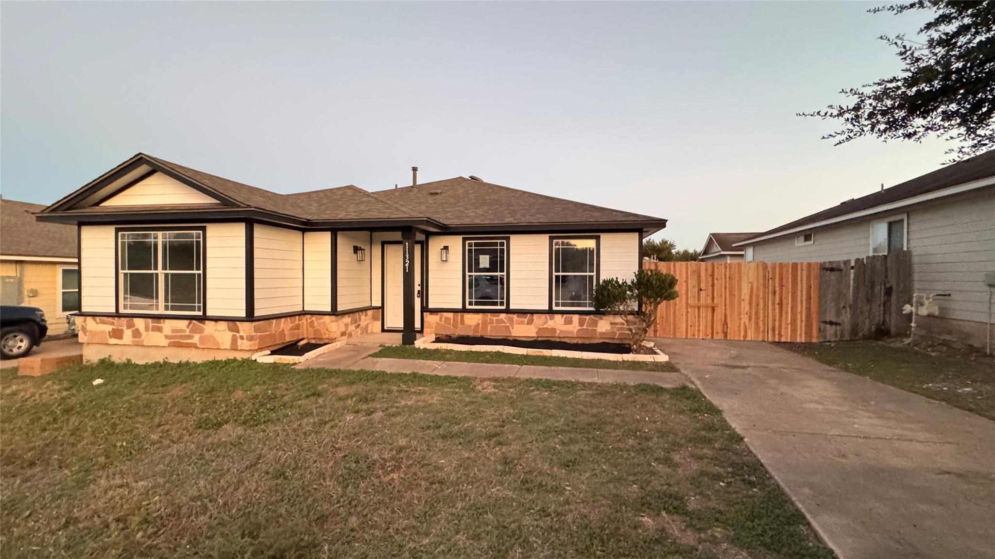 11321 Briarcreek Loop Property Photo 16