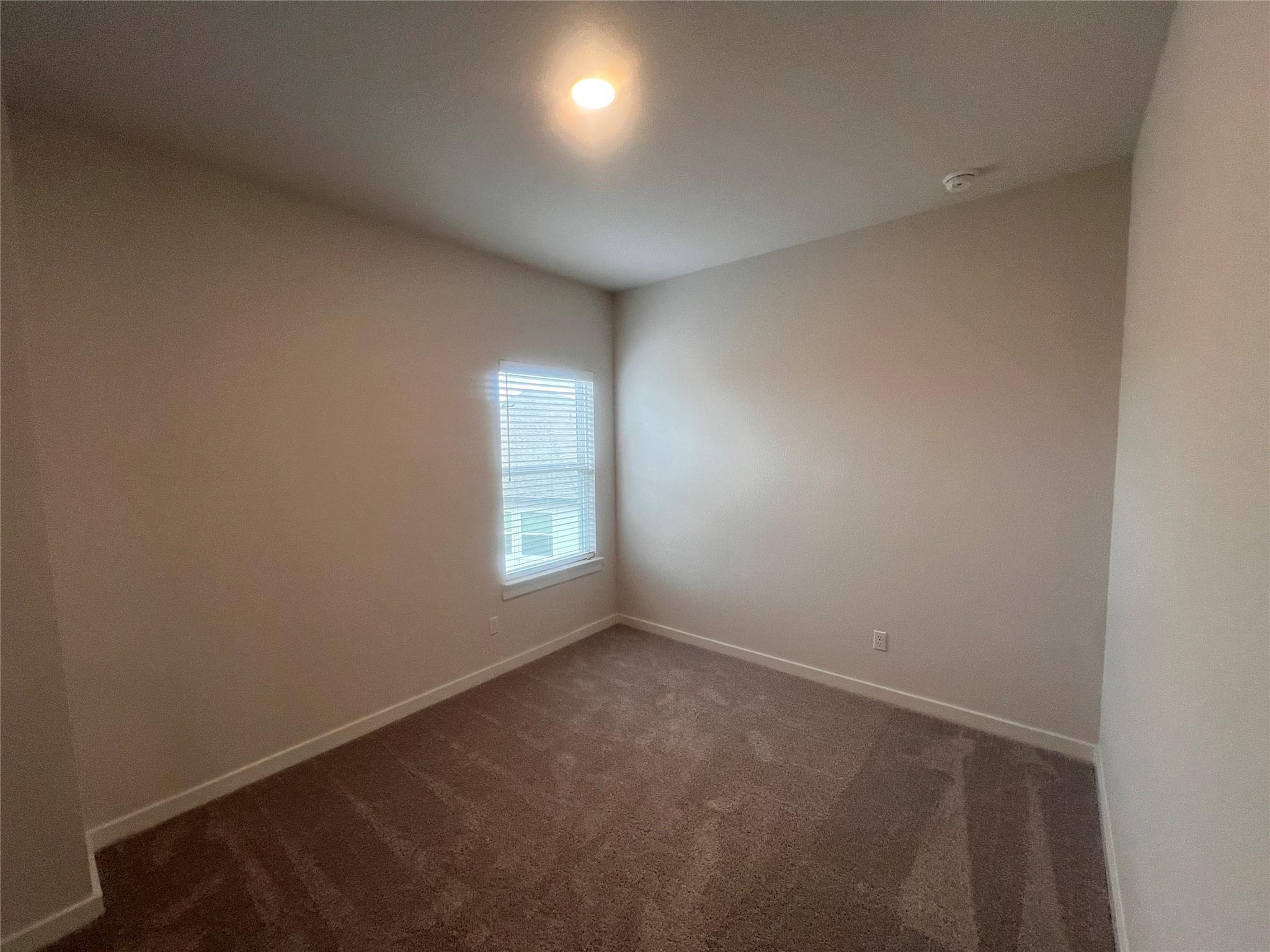 68 Hereford Loop Property Photo 17