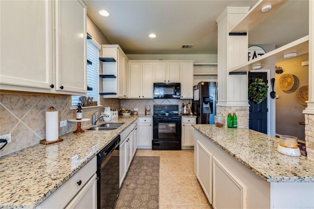 124 Thrasher Cv Property Photo 6