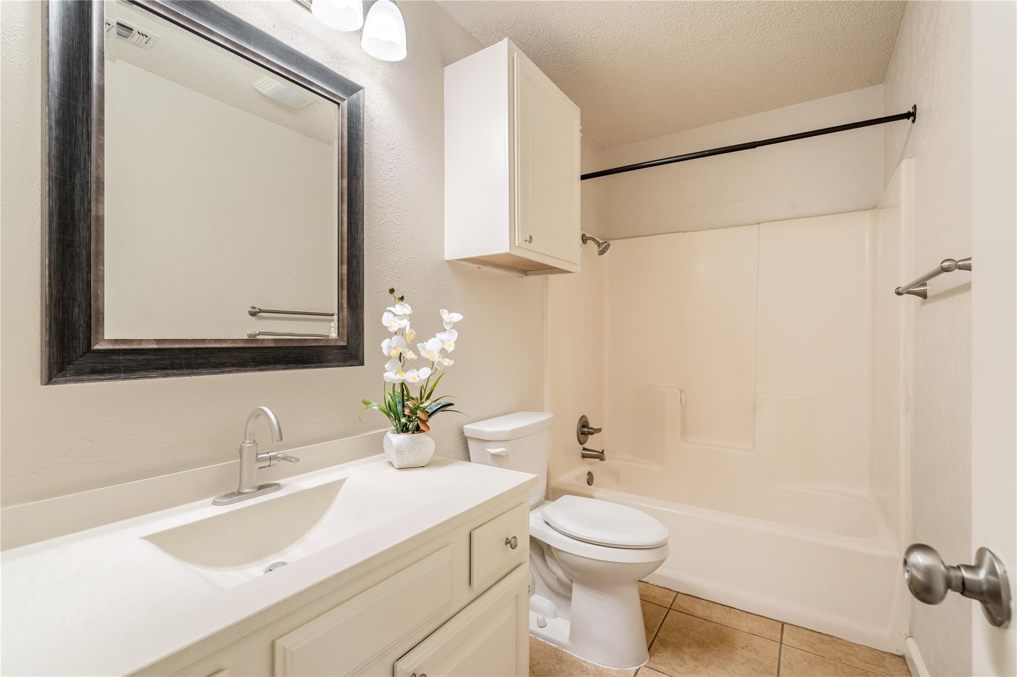 3800 Foust Trl #b Property Photo 14