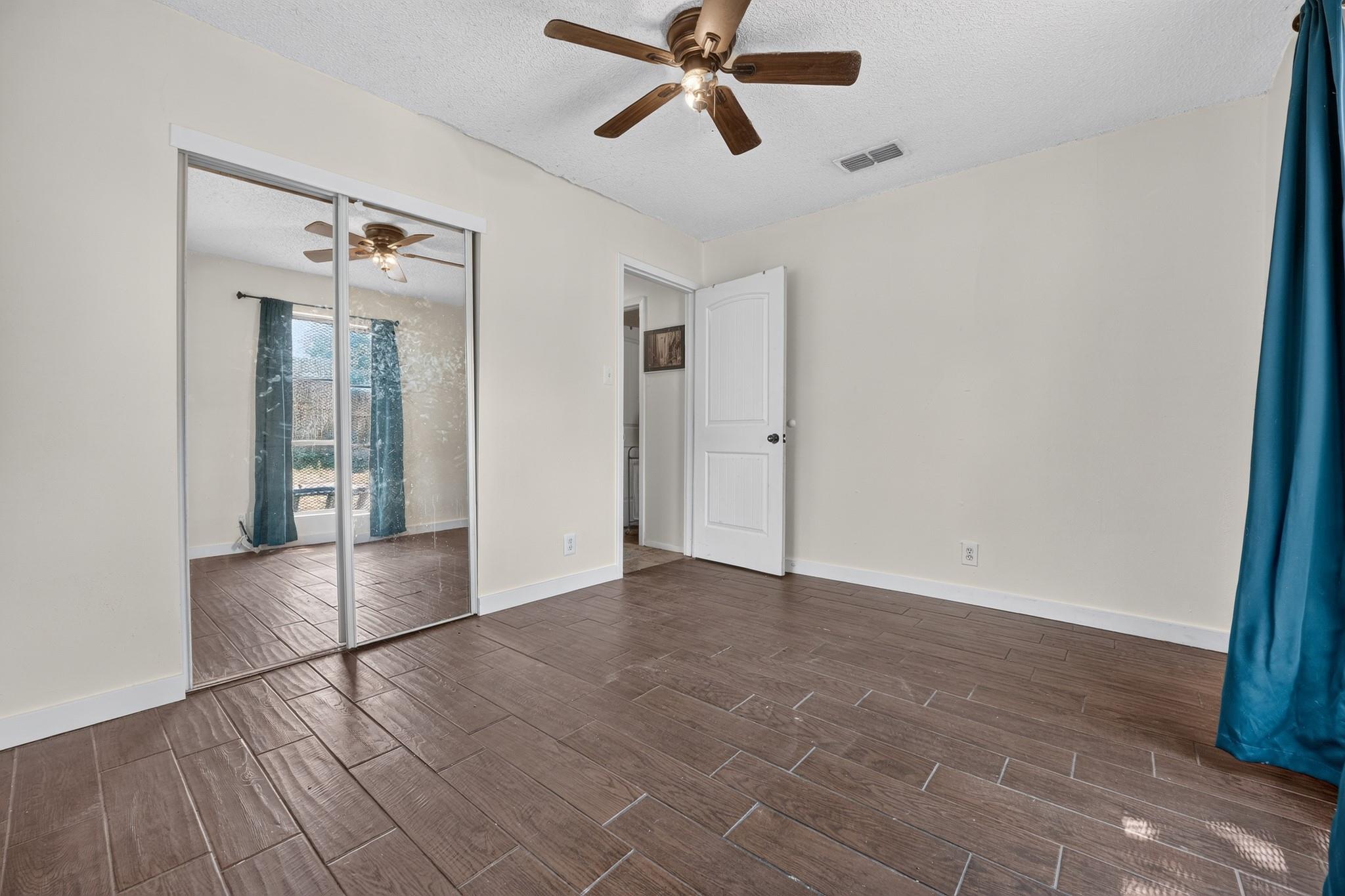 1628 Royal Hill Dr Property Photo 20