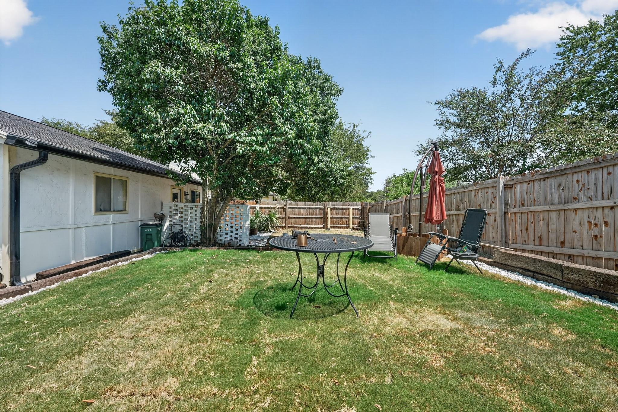 1628 Royal Hill Dr Property Photo 25