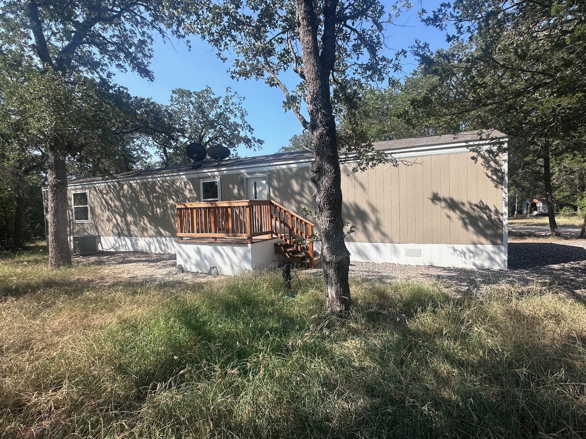 302 Lone Star Rd #f Property Photo 1