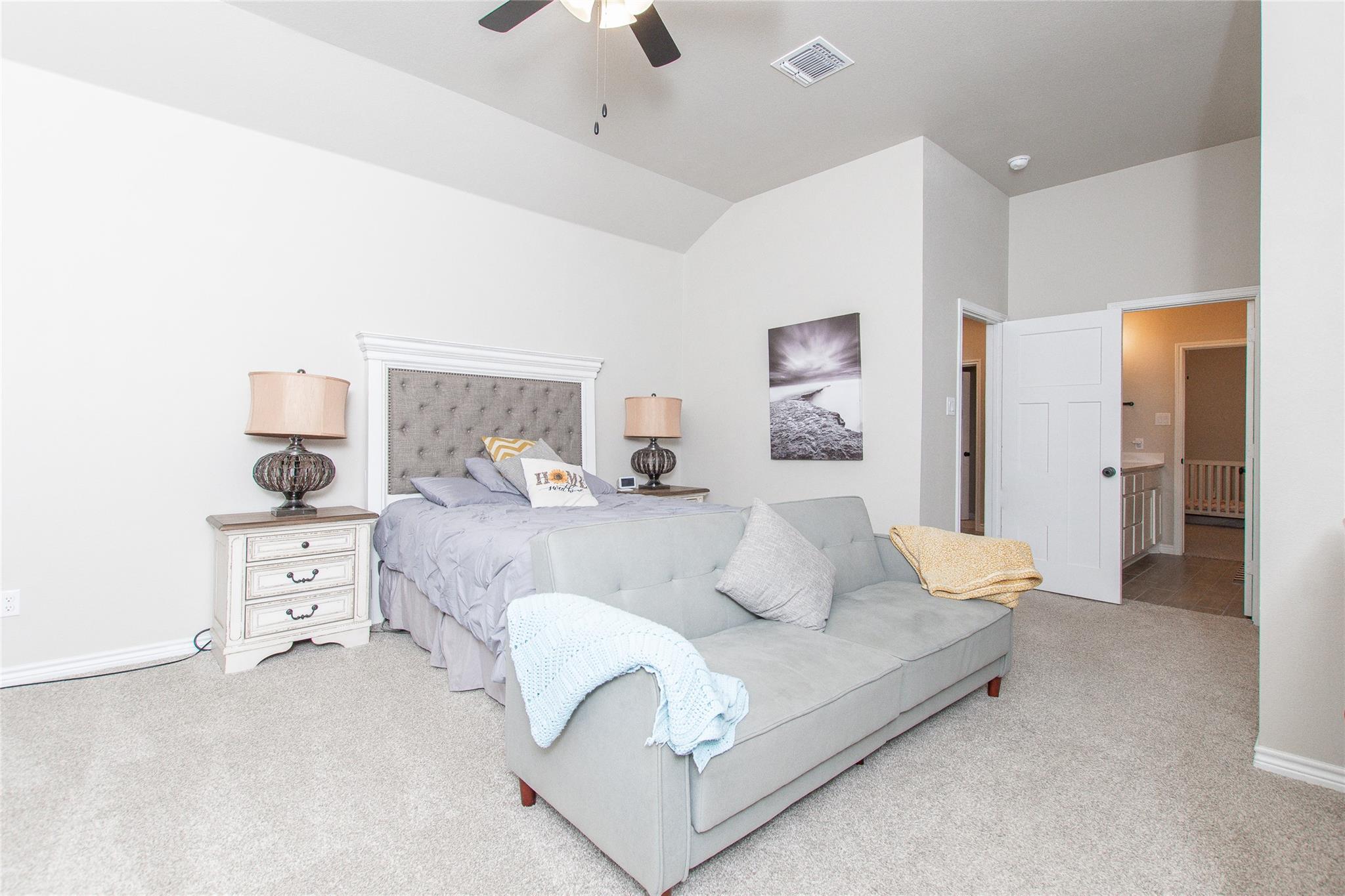 1756 Meadow Crest Dr Property Photo 18
