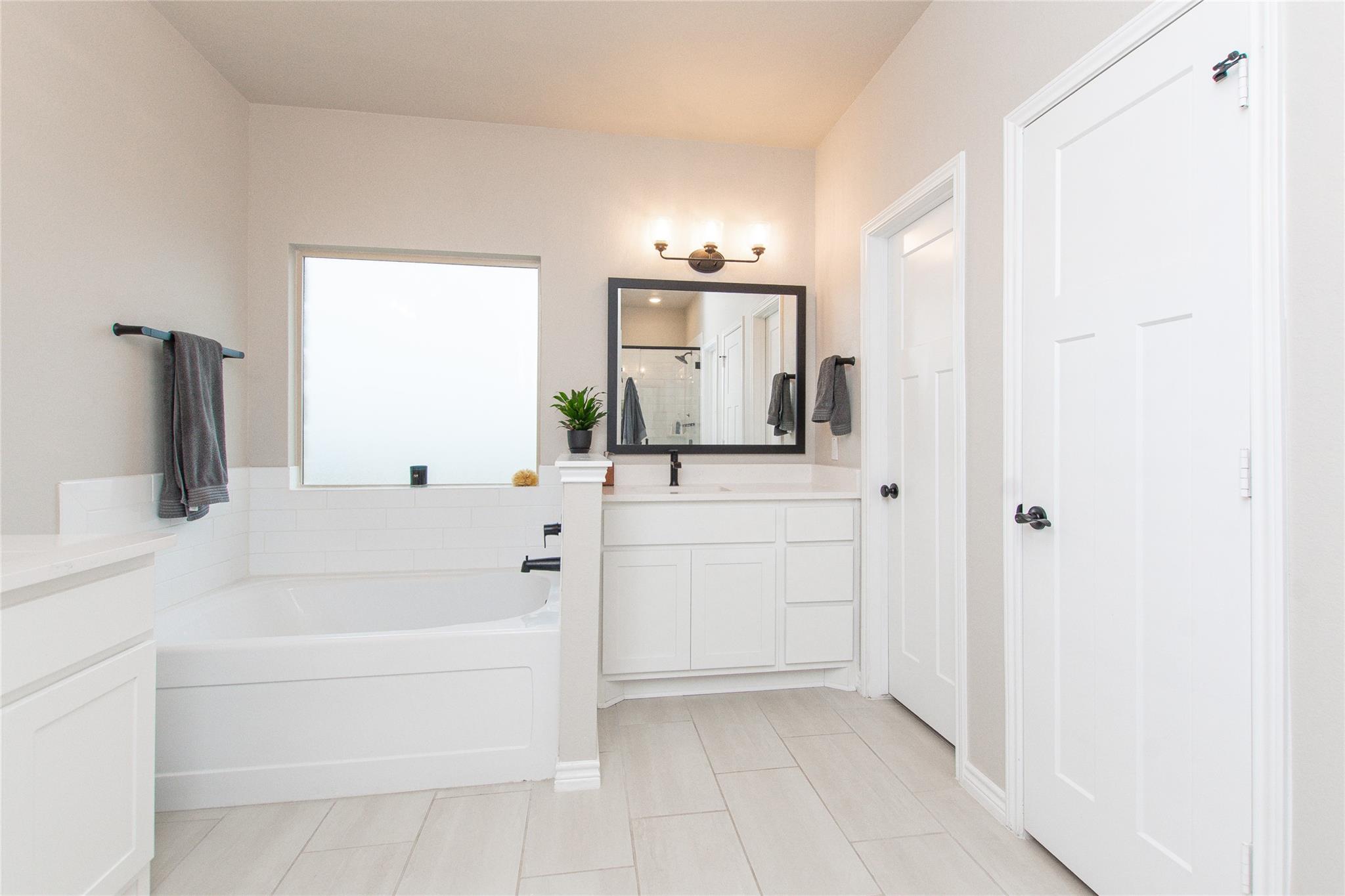 1756 Meadow Crest Dr Property Photo 21