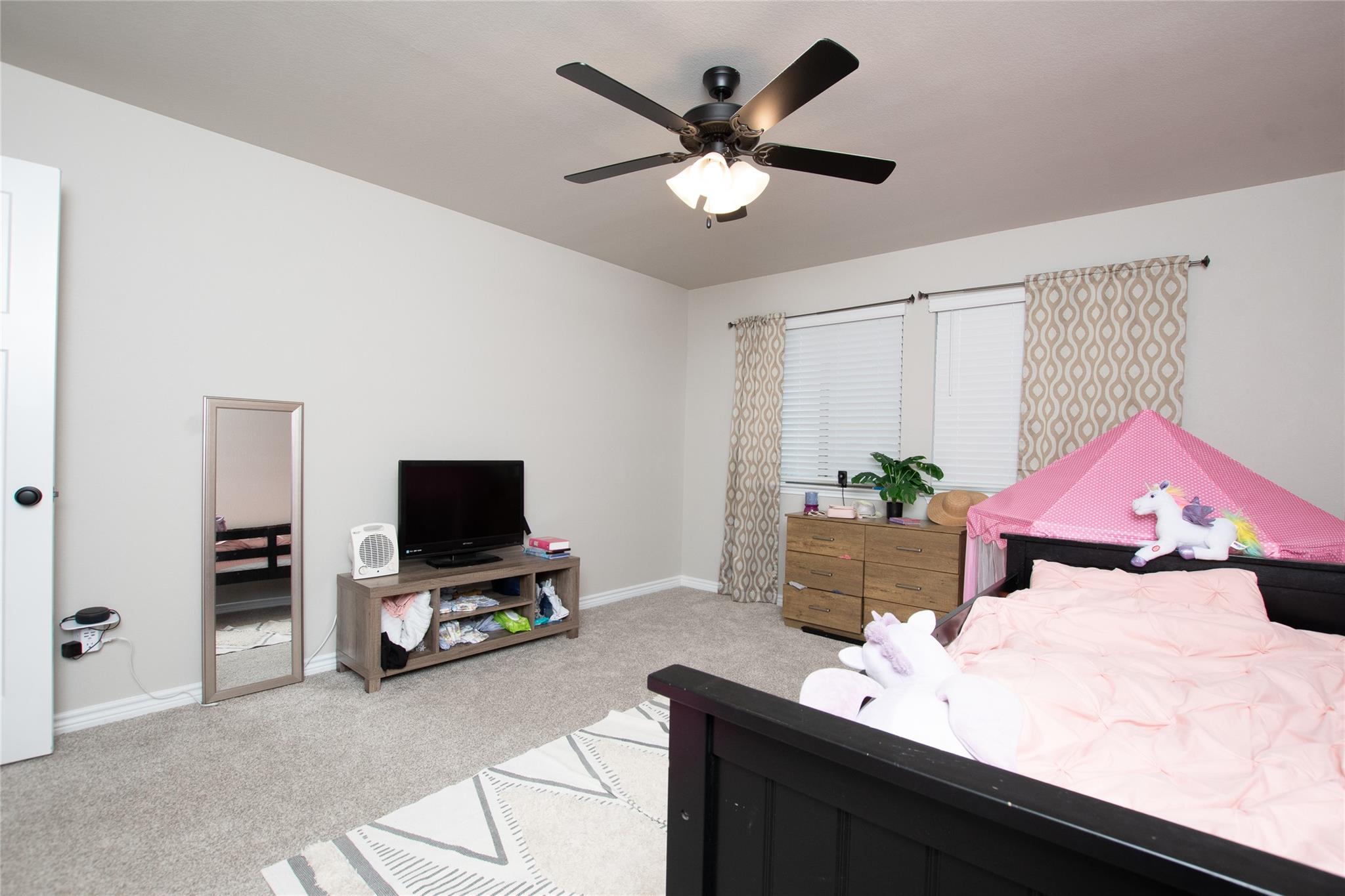 1756 Meadow Crest Dr Property Photo 24