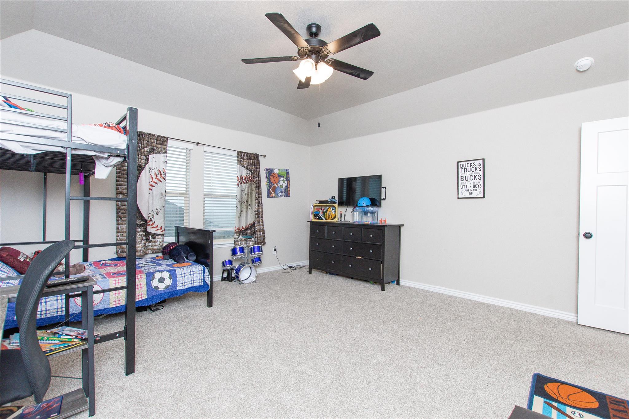 1756 Meadow Crest Dr Property Photo 26