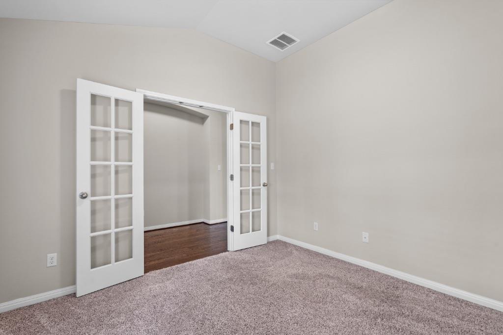 2923 Bluffstone Dr Property Photo 6