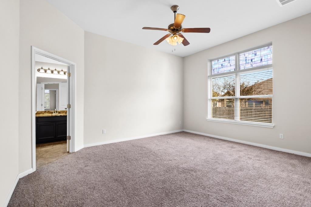 2923 Bluffstone Dr Property Photo 7