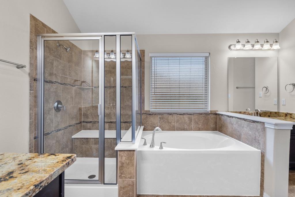 2923 Bluffstone Dr Property Photo 11