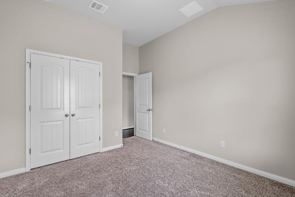 2923 Bluffstone Dr Property Photo 14