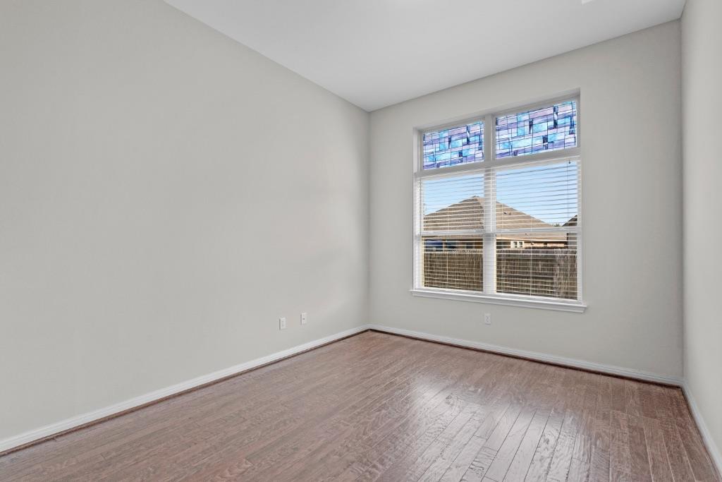 2923 Bluffstone Dr Property Photo 26