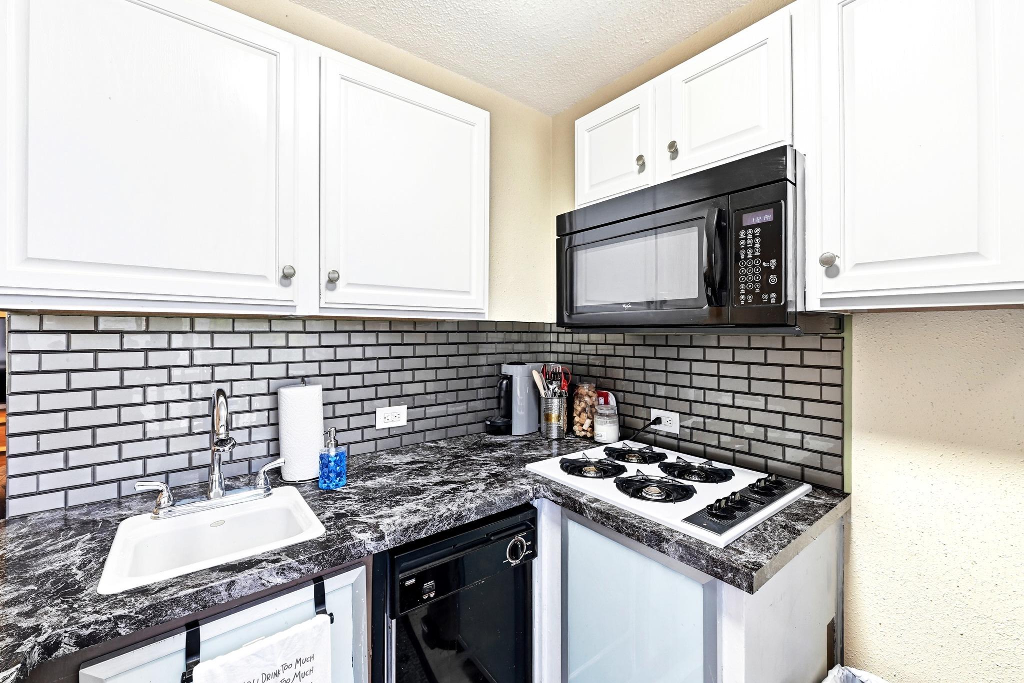 1212 Guadalupe St #308 Property Photo 13