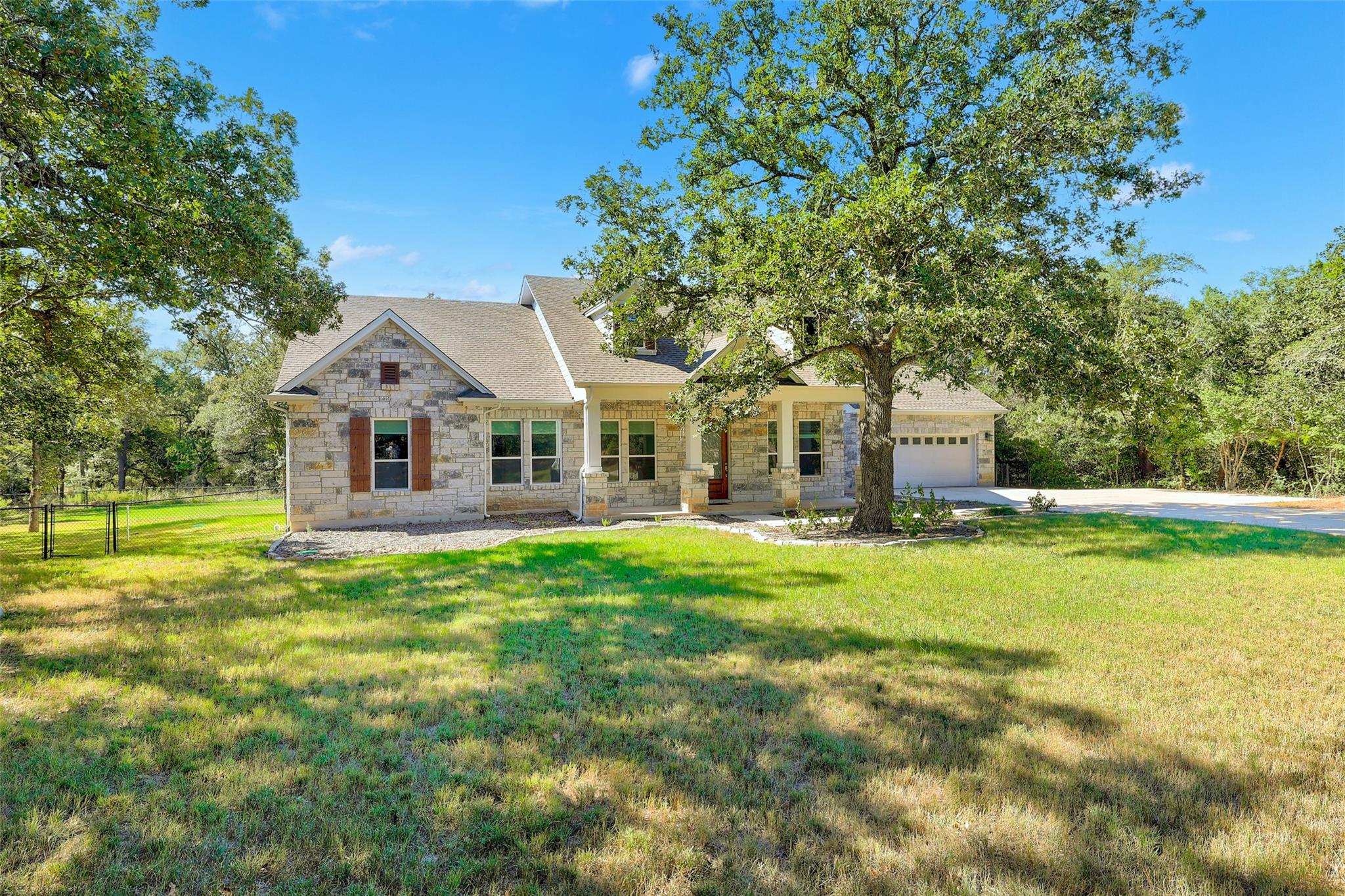 A0012 A0012 John G Mcgehee Survey Real Estate Listings Main Image