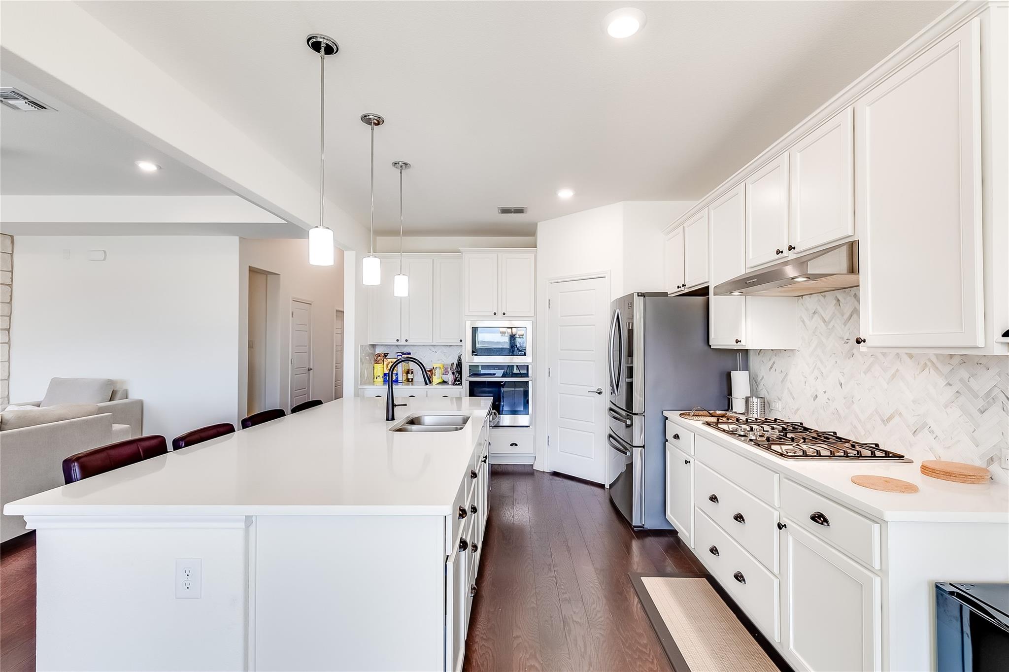 16704 Borromeo Ave Property Photo 13