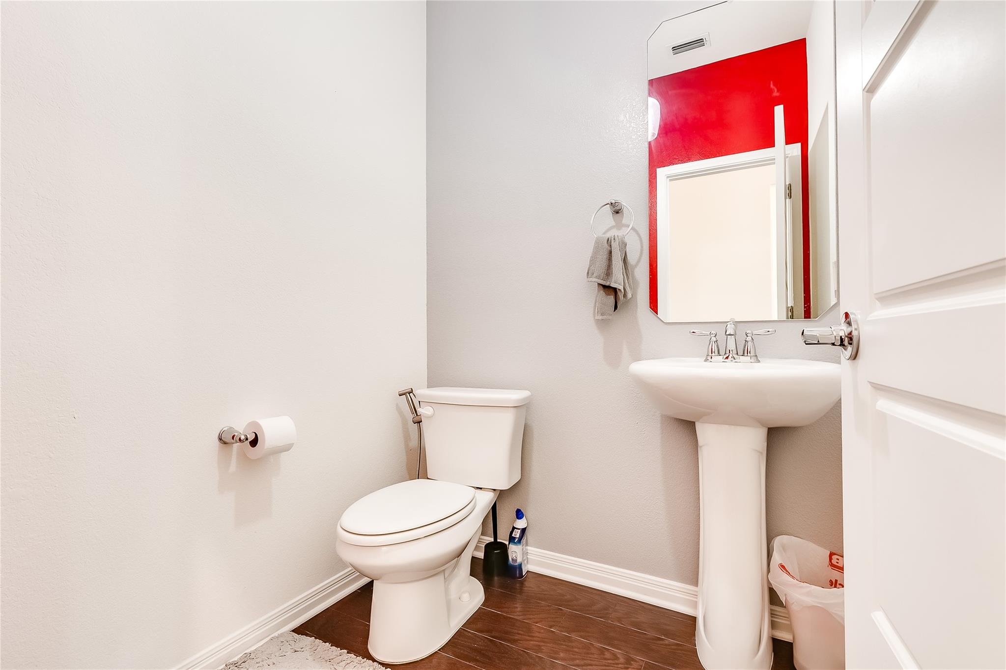 16704 Borromeo Ave Property Photo 16