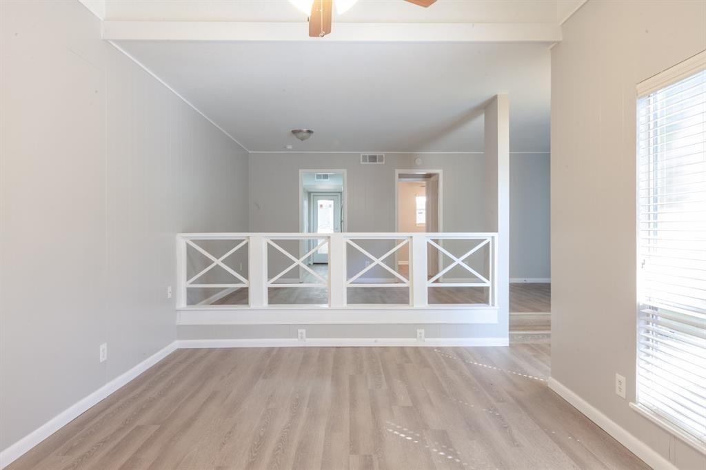 3409 Grooms St Property Photo 5