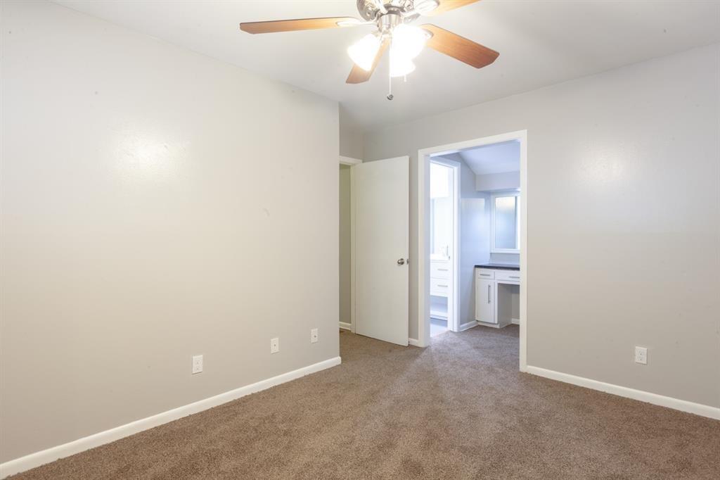 3409 Grooms St Property Photo 10
