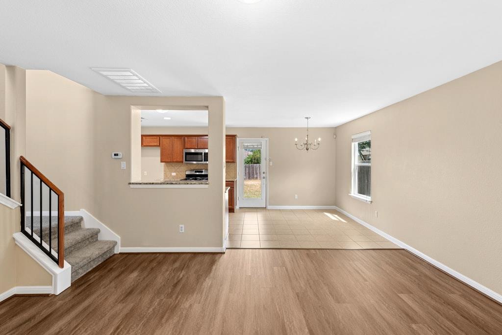 458 Nottingham Loop Property Photo 12