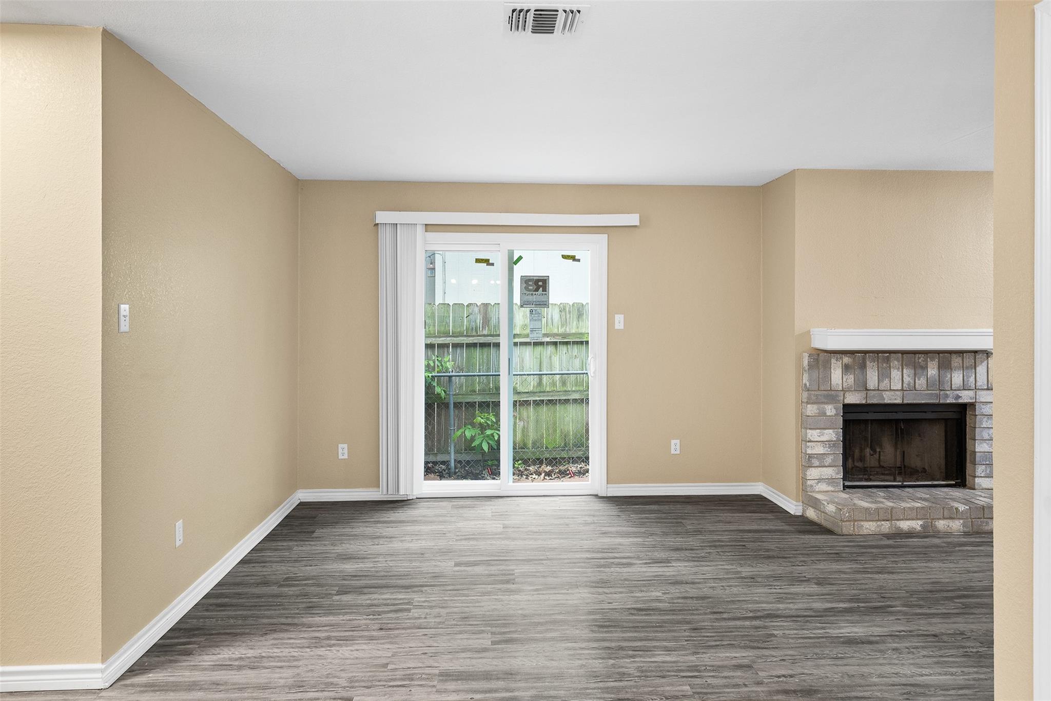 8103 Willet Trl B Property Photo 8