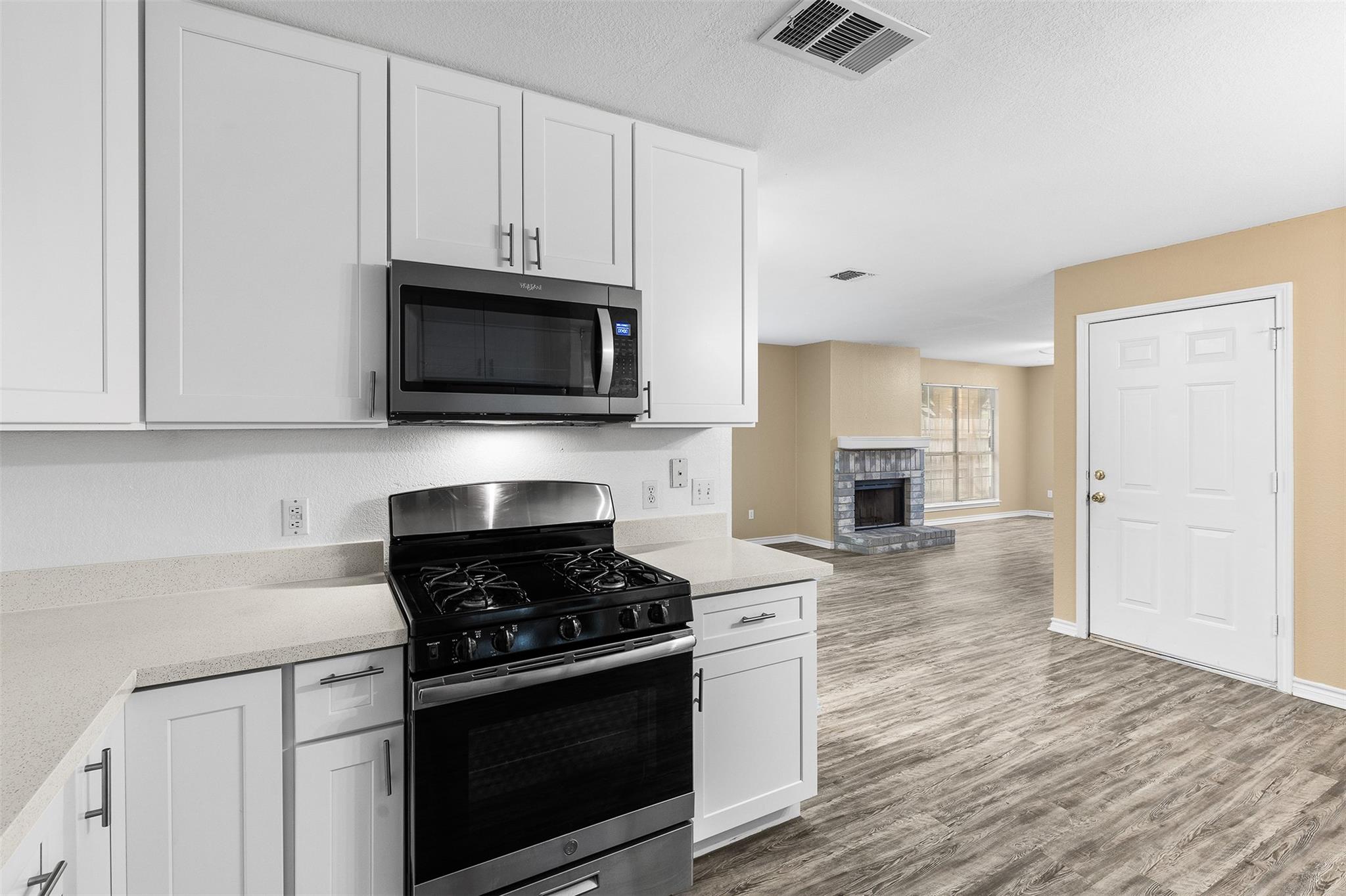 8103 Willet Trl B Property Photo 15