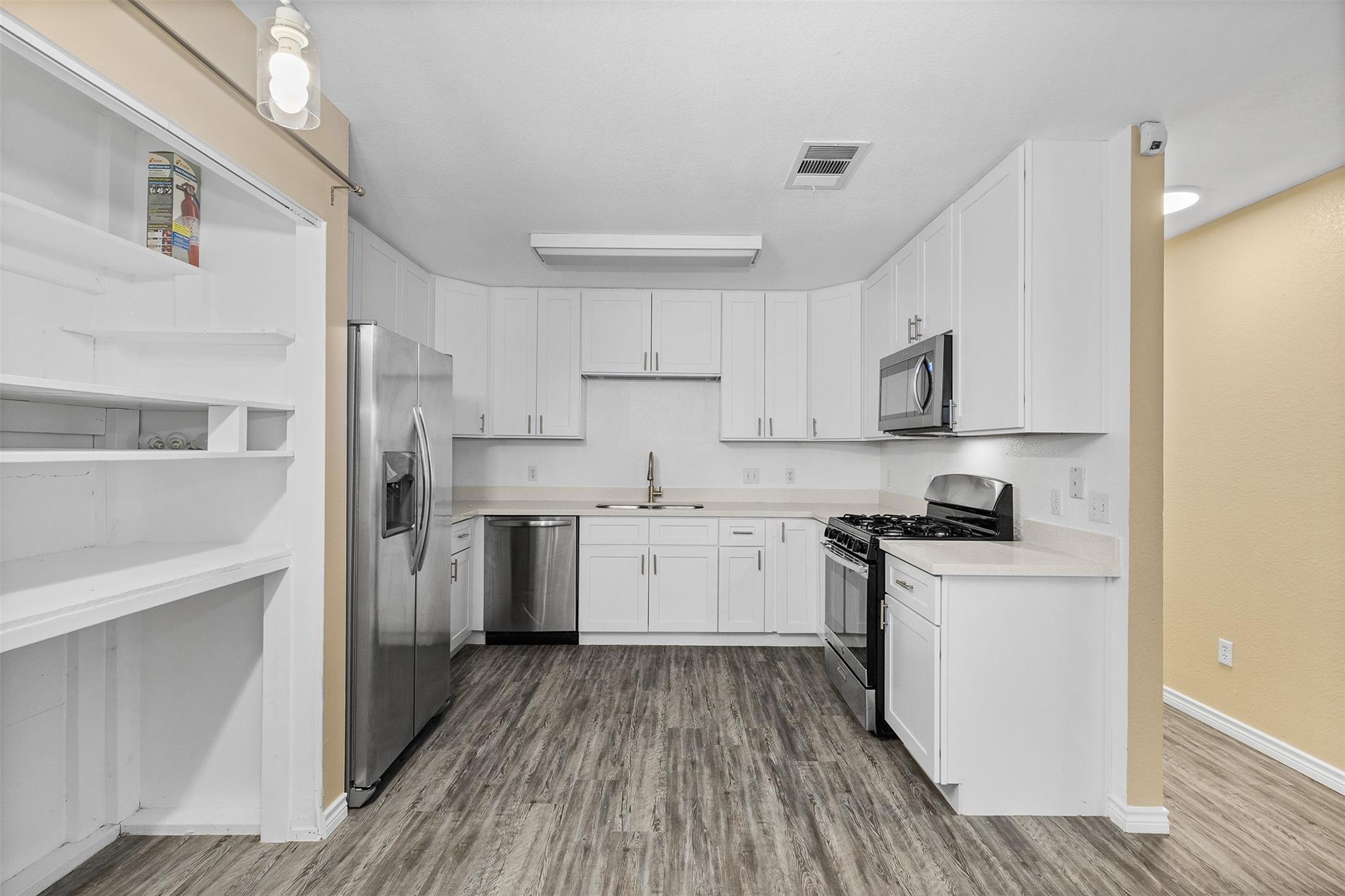 8103 Willet Trl B Property Photo 17