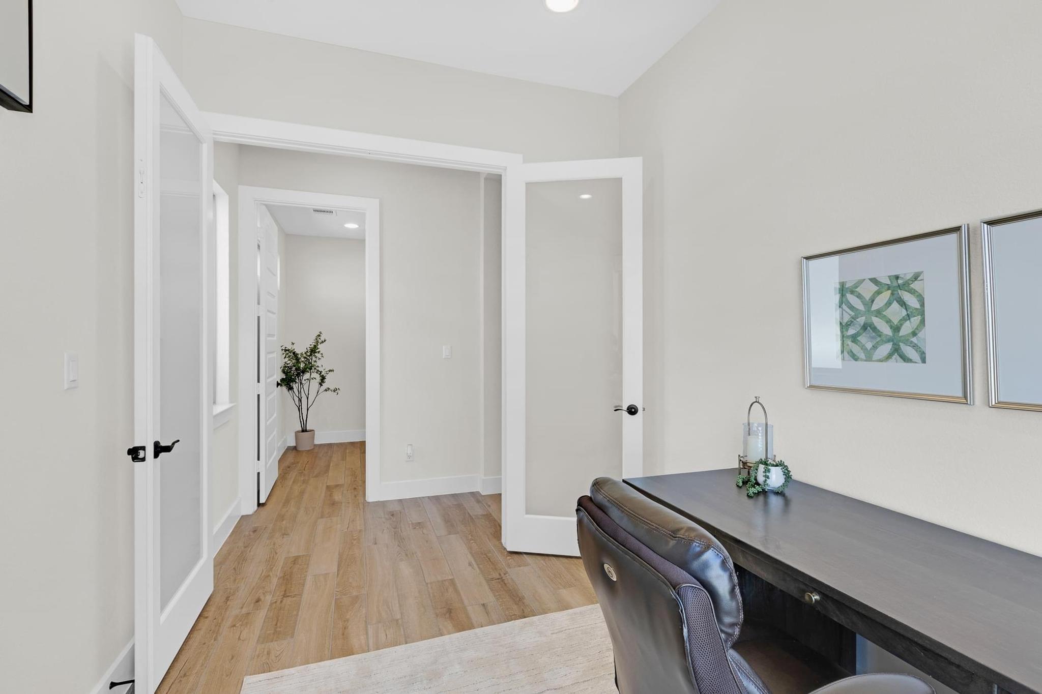 378 Carpenter Hill Drs Property Photo 8