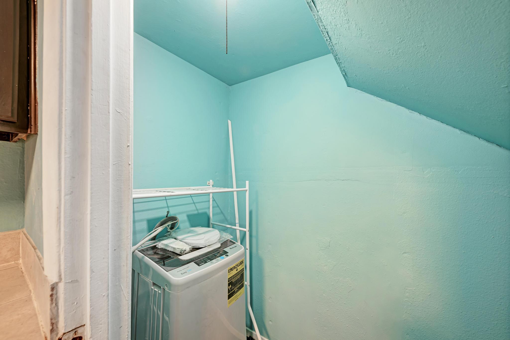 2124 Burton Dr #136 Property Photo 16