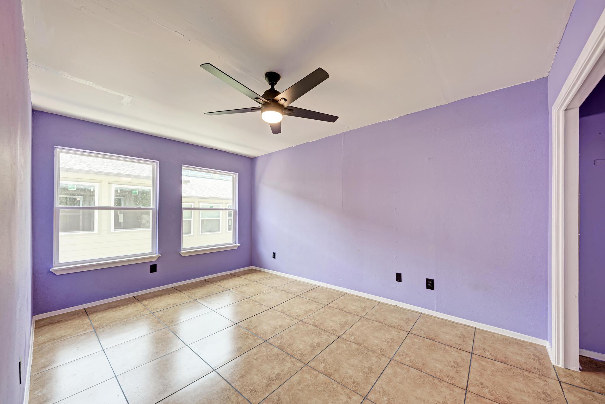 2124 Burton Dr #136 Property Photo 19