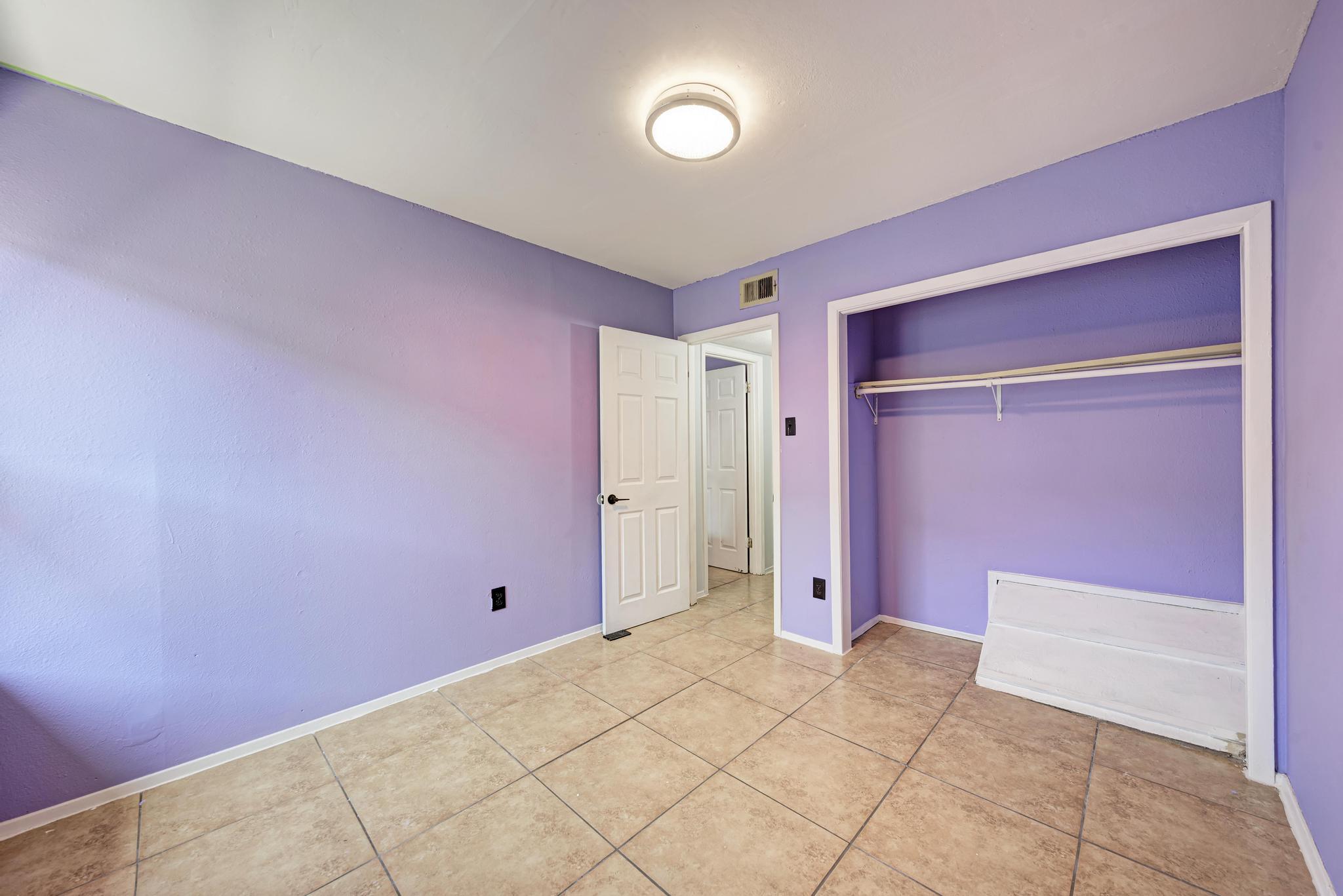 2124 Burton Dr #136 Property Photo 23