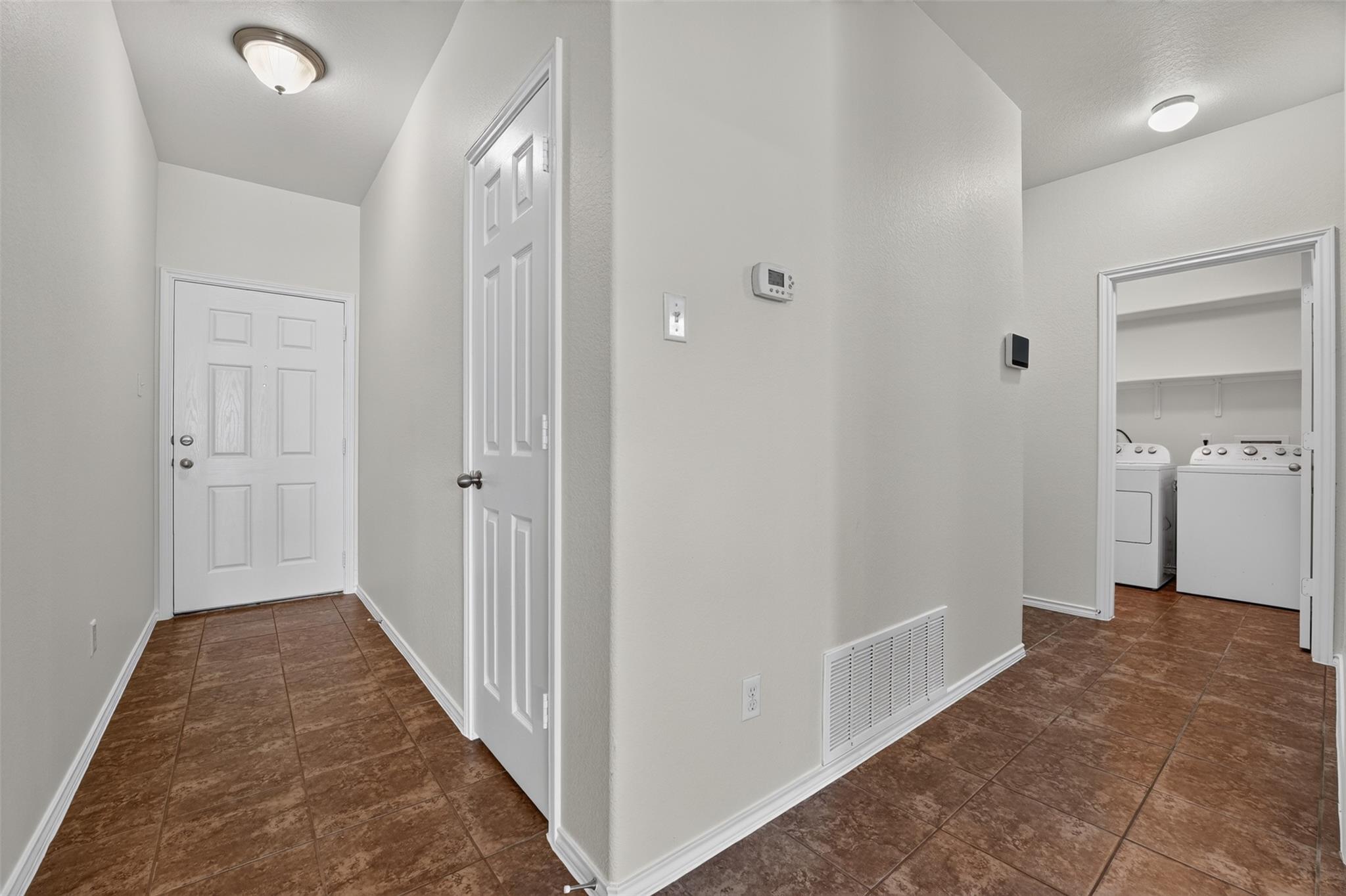 351 Foster Ln Property Photo 5