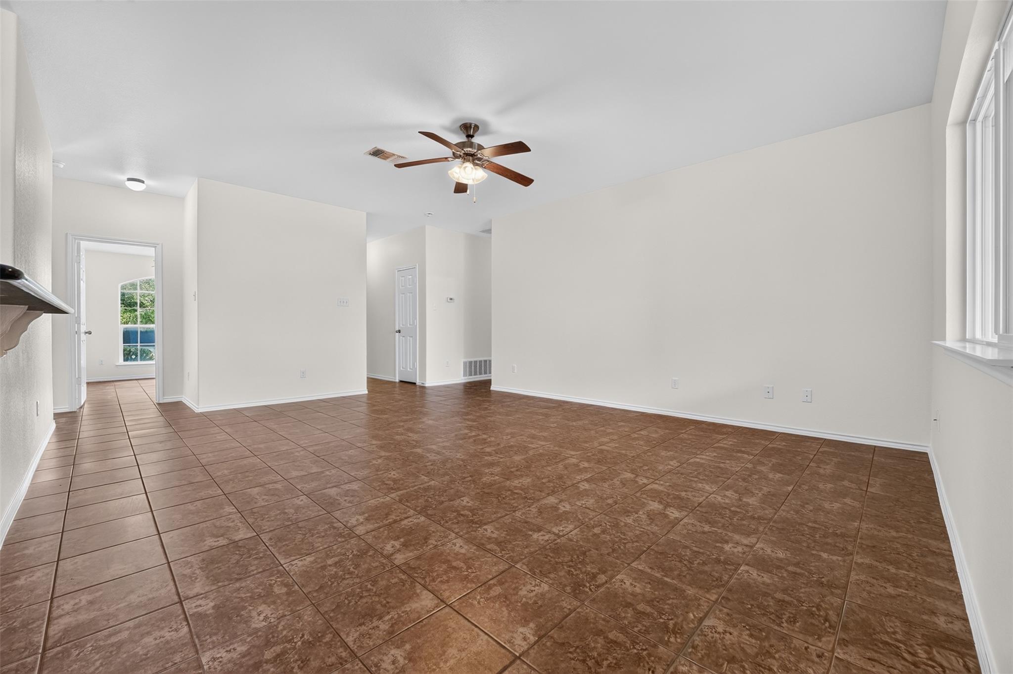 351 Foster Ln Property Photo 10