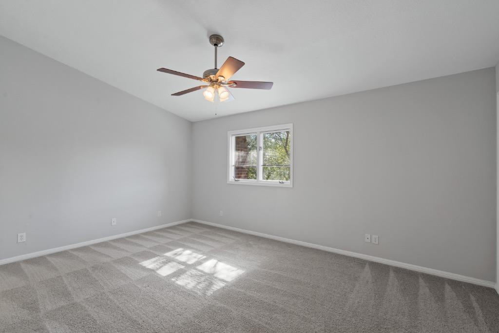 3326 Foster Ln Property Photo 15