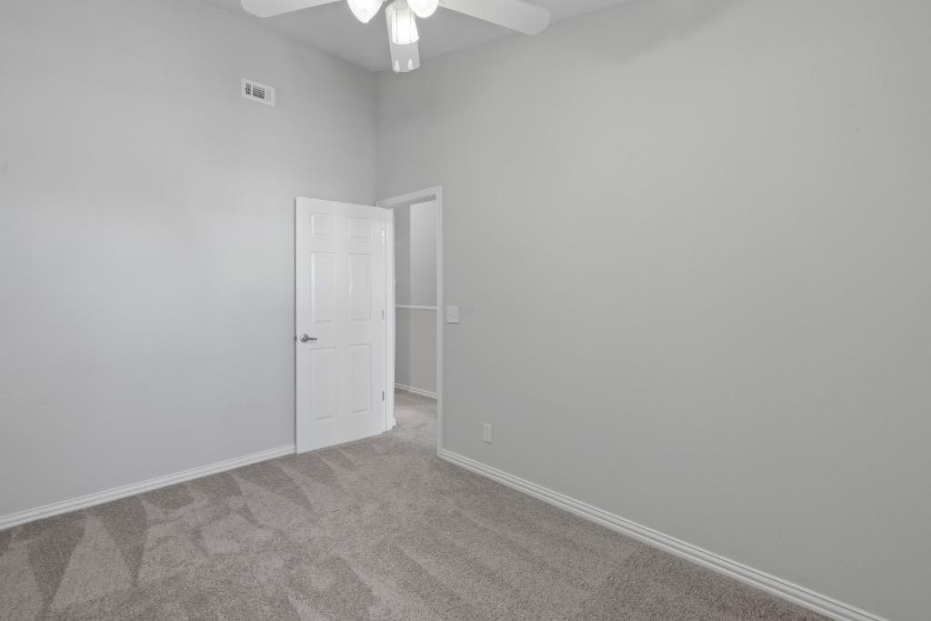 3326 Foster Ln Property Photo 24