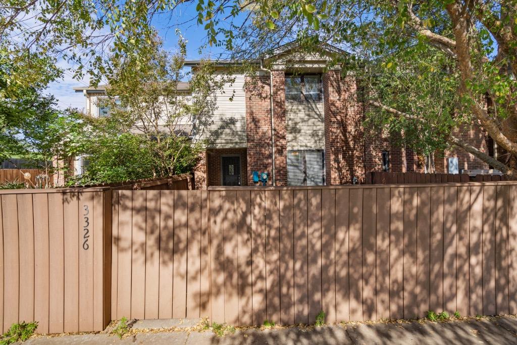 3326 Foster Ln Property Photo 32