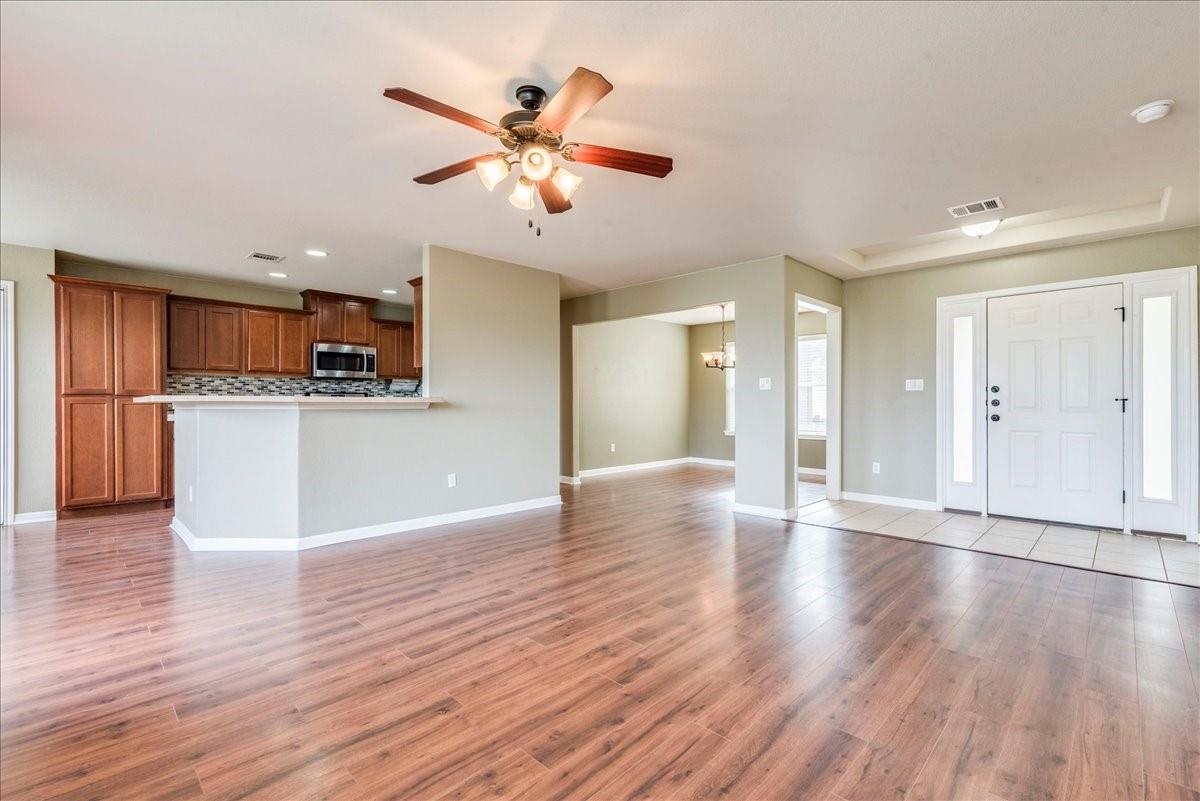 21506 Patton Ave Property Photo 2