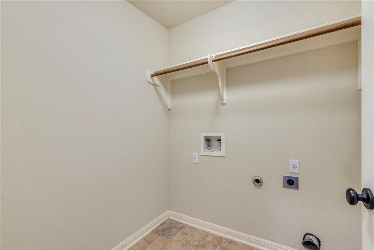 21506 Patton Ave Property Photo 23
