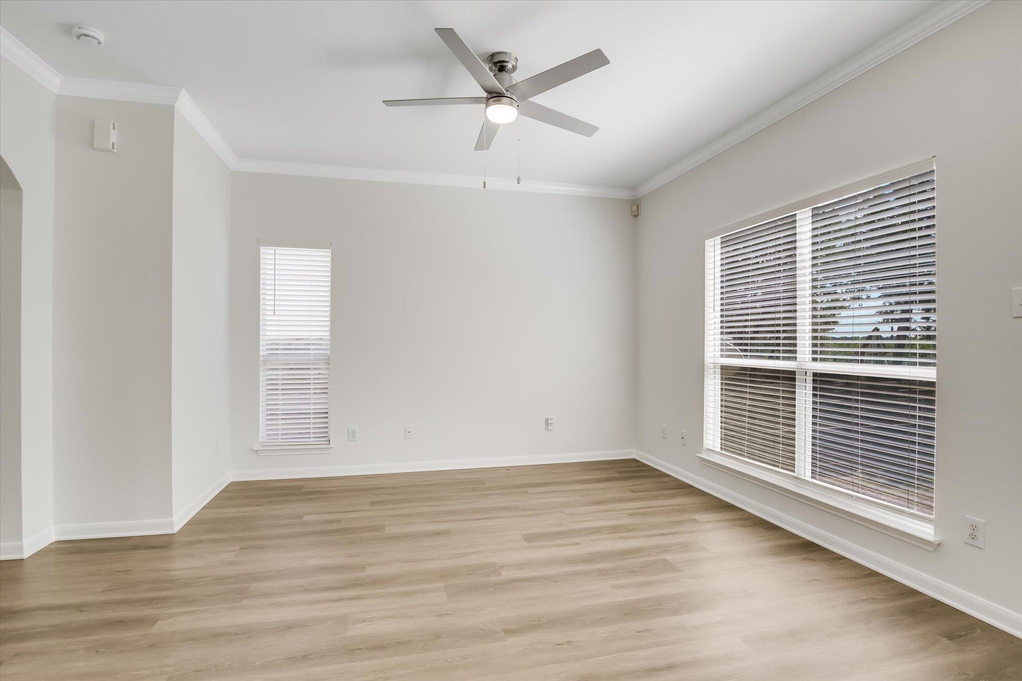 8813 Mountain Shadows Cv #a Property Photo 5
