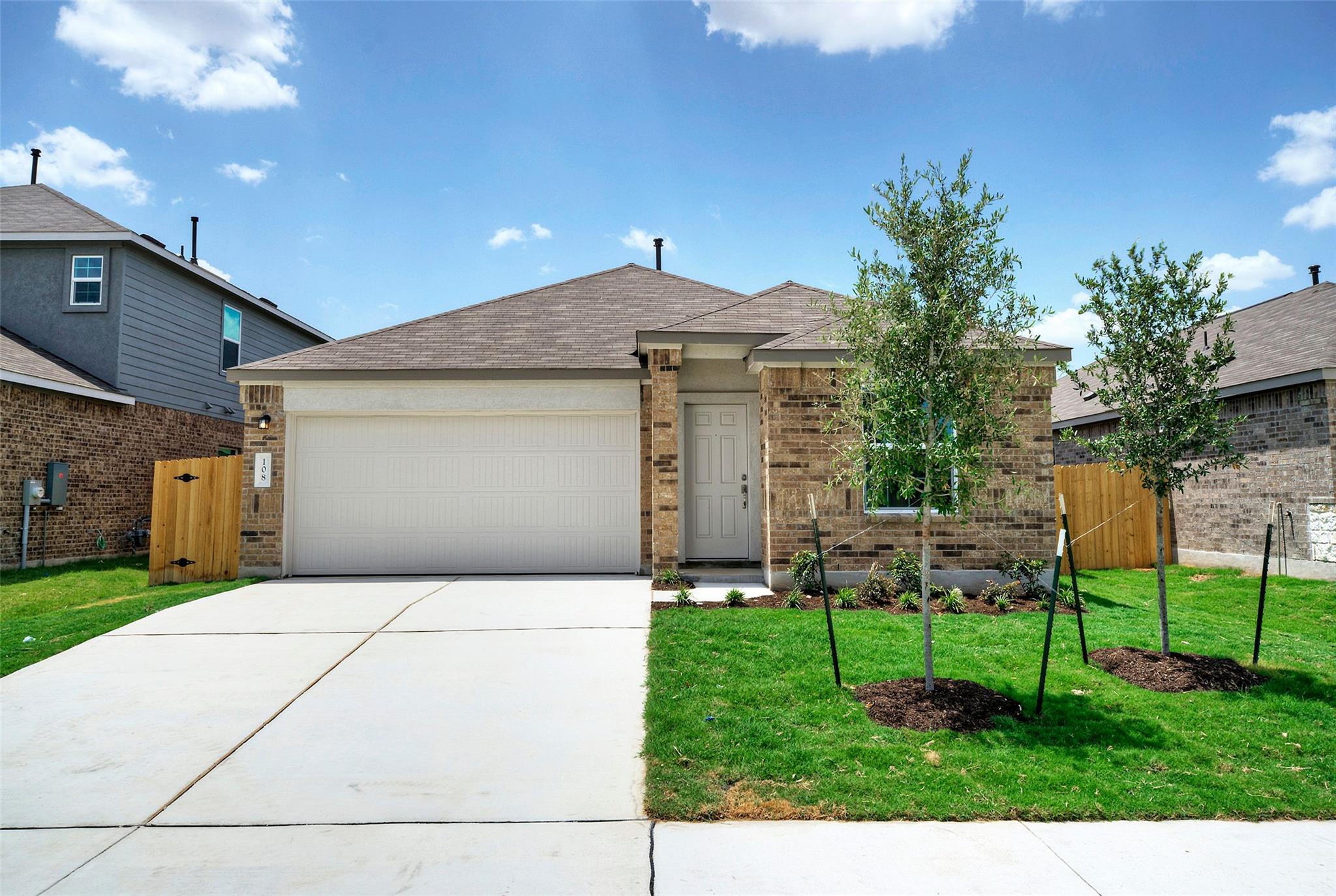 108 Montego St Property Photo 1