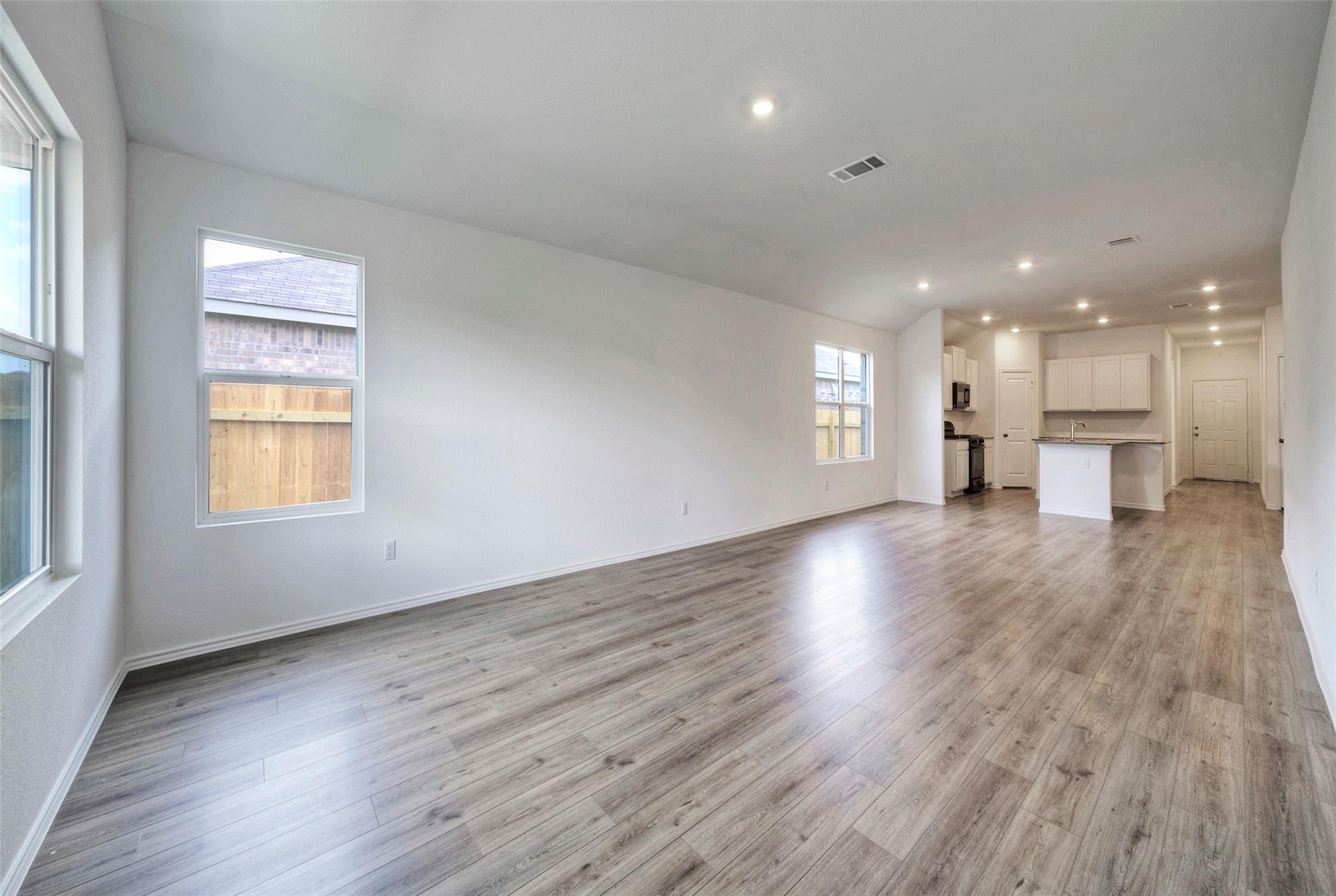 108 Montego St Property Photo 13