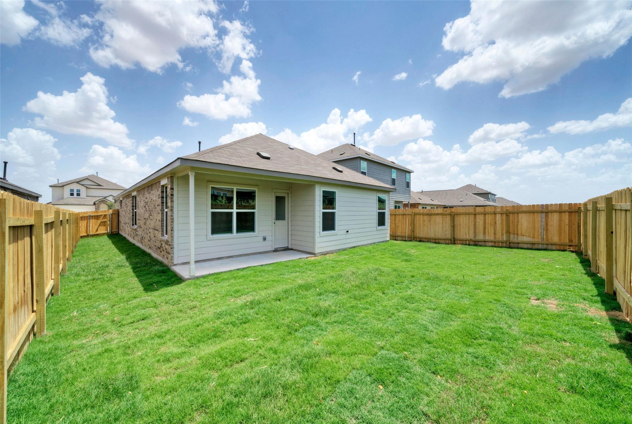 108 Montego St Property Photo 28