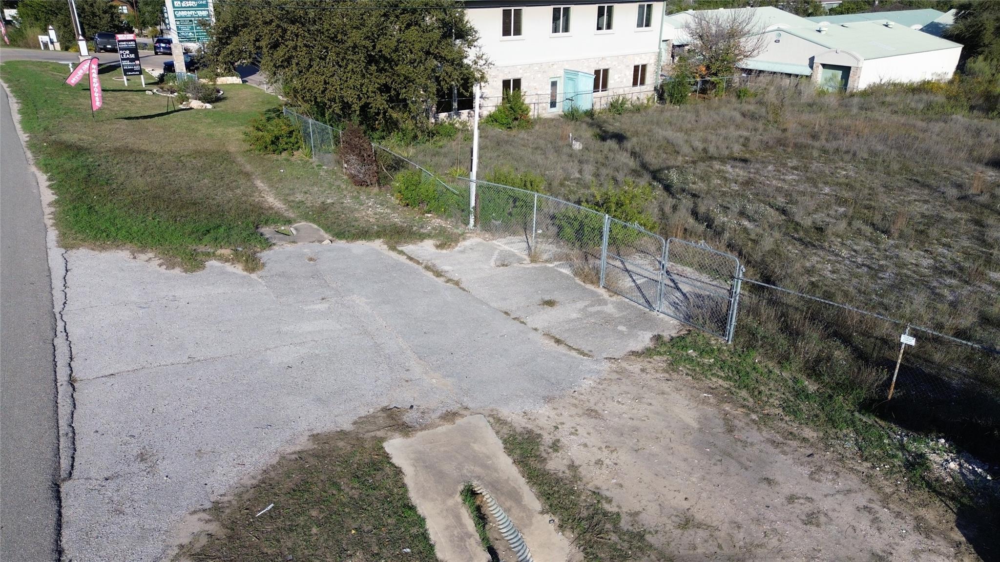 2001 N N Ranch Rd 620 Highway Property Photo 14