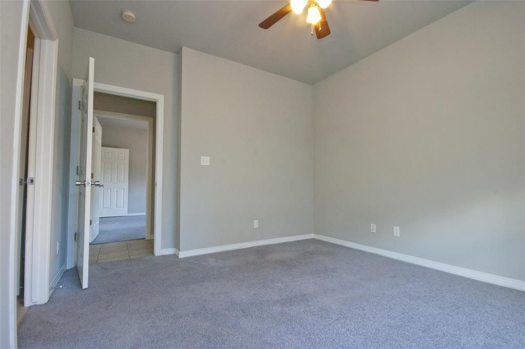 2410 Leon St #203 Property Photo 10