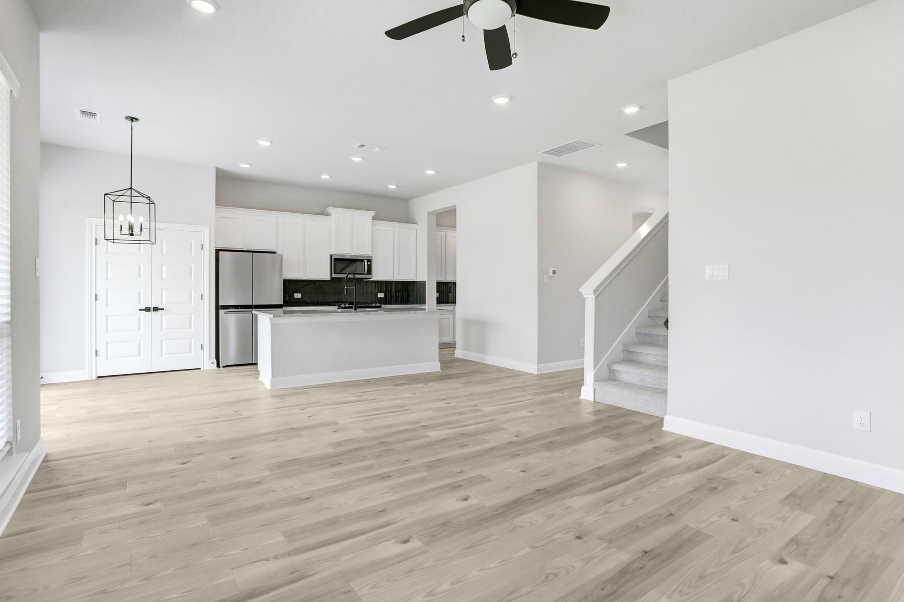 3317 Jacob Ln Property Photo 5