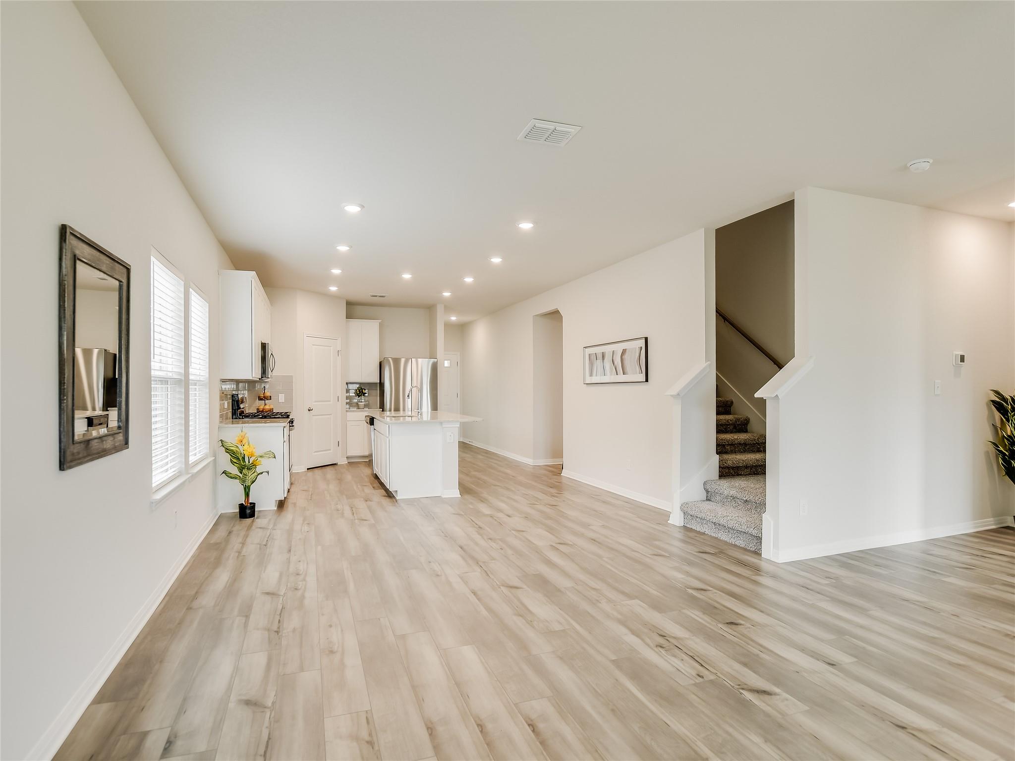 2818 Rustic Hills Dr Property Photo 1