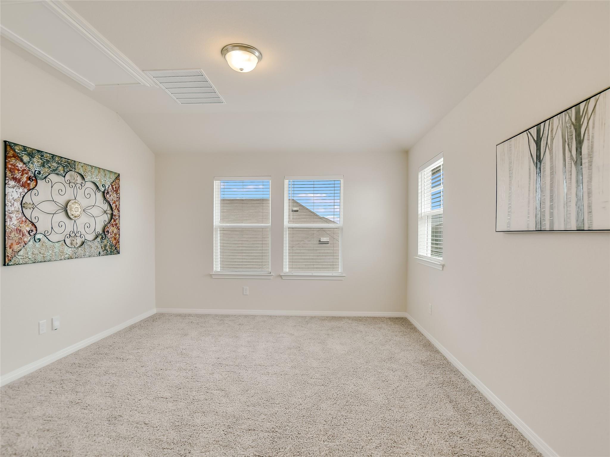 2818 Rustic Hills Dr Property Photo 18